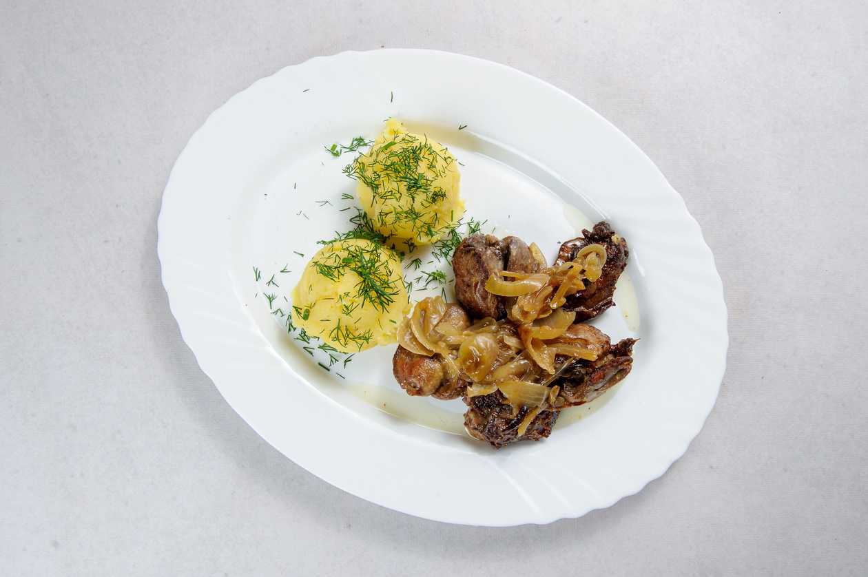 Chicken Liver with Potatoes