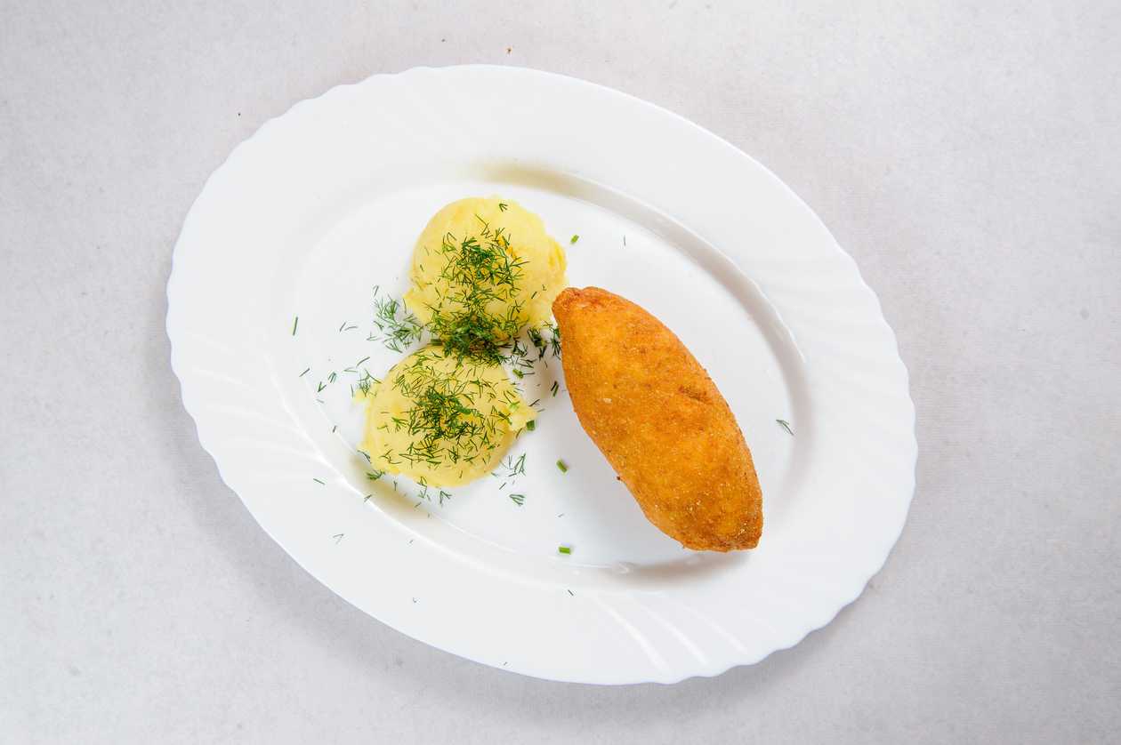 De Vollaile with Potatoes