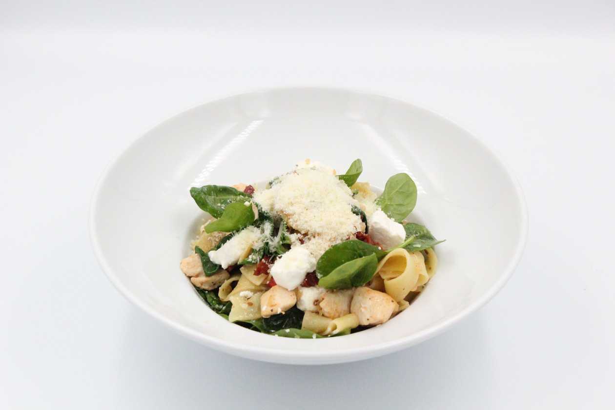 Papardelle Freschi e Pollo