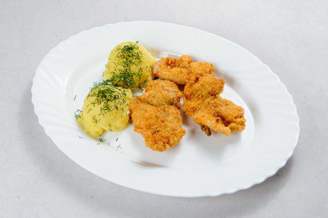 Chicken Strips in Panco with Potatoes