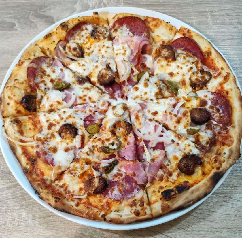Gazdovská pizza