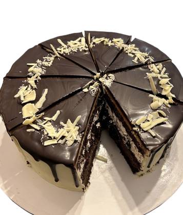 Tort cu mascarpone și ciocolată