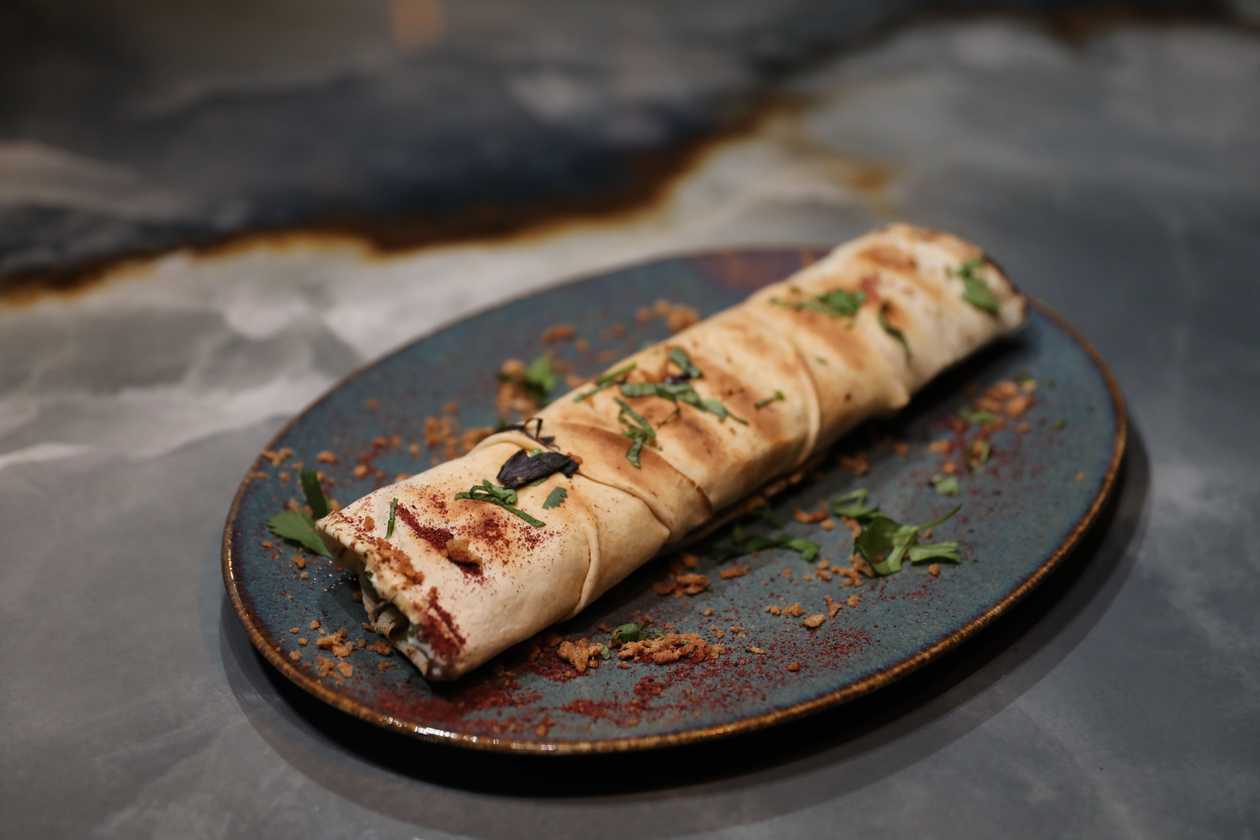 Traditional liulia in lavash