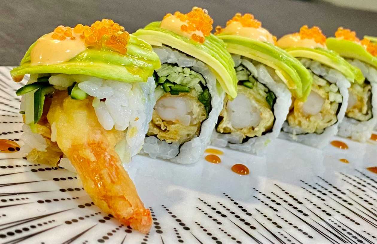 Dragon Uramaki (8 Pieces)
