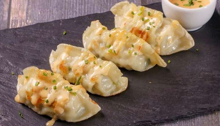 Chicken Gyoza (4 unids)