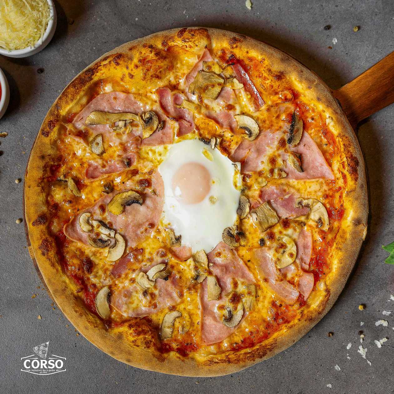 Bismarck pizza