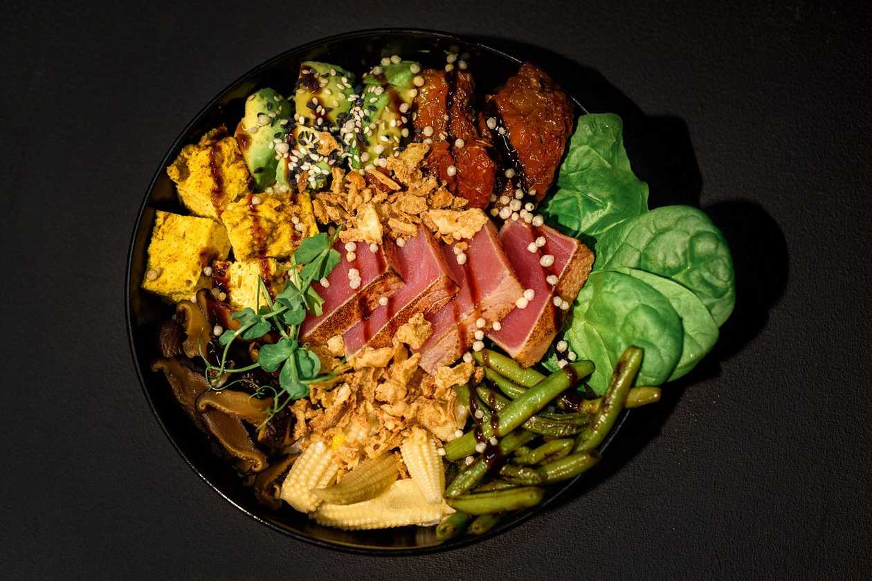 Bowl із тунцем