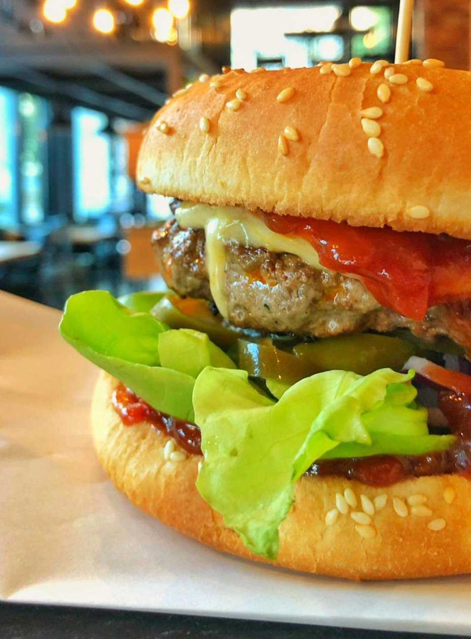 Burger on Ostro