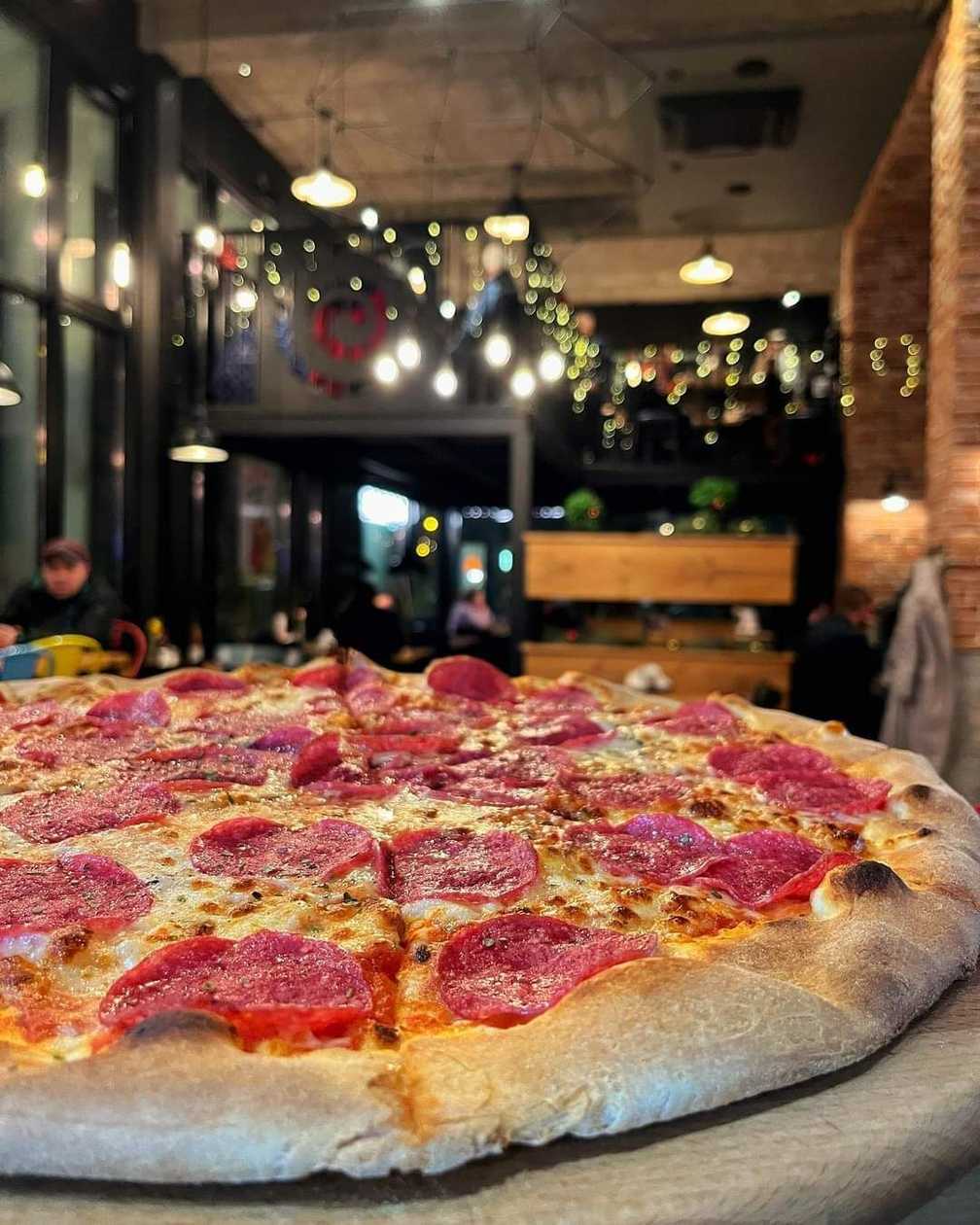 Pizza Salame 31cm