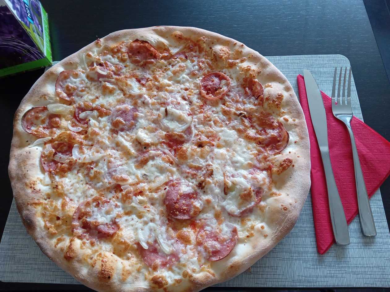 Pizza diavola
