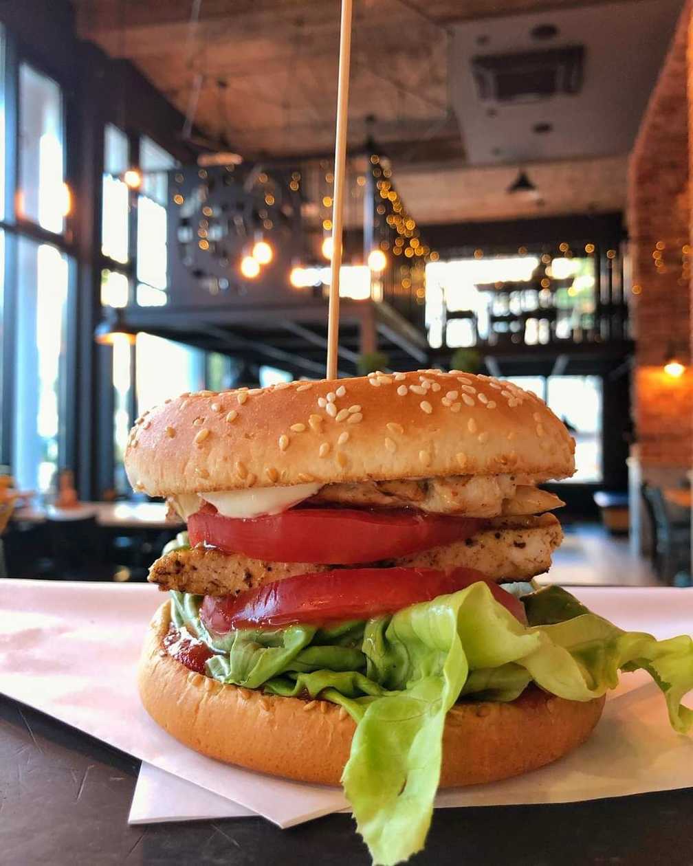Burger Chicken