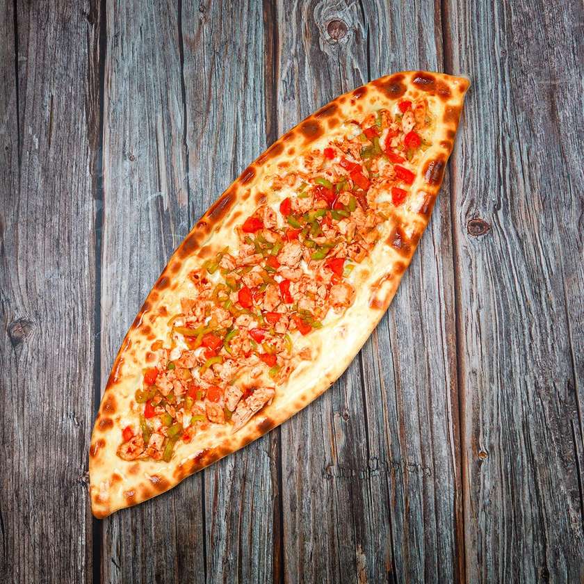 Toyuqlu Pide