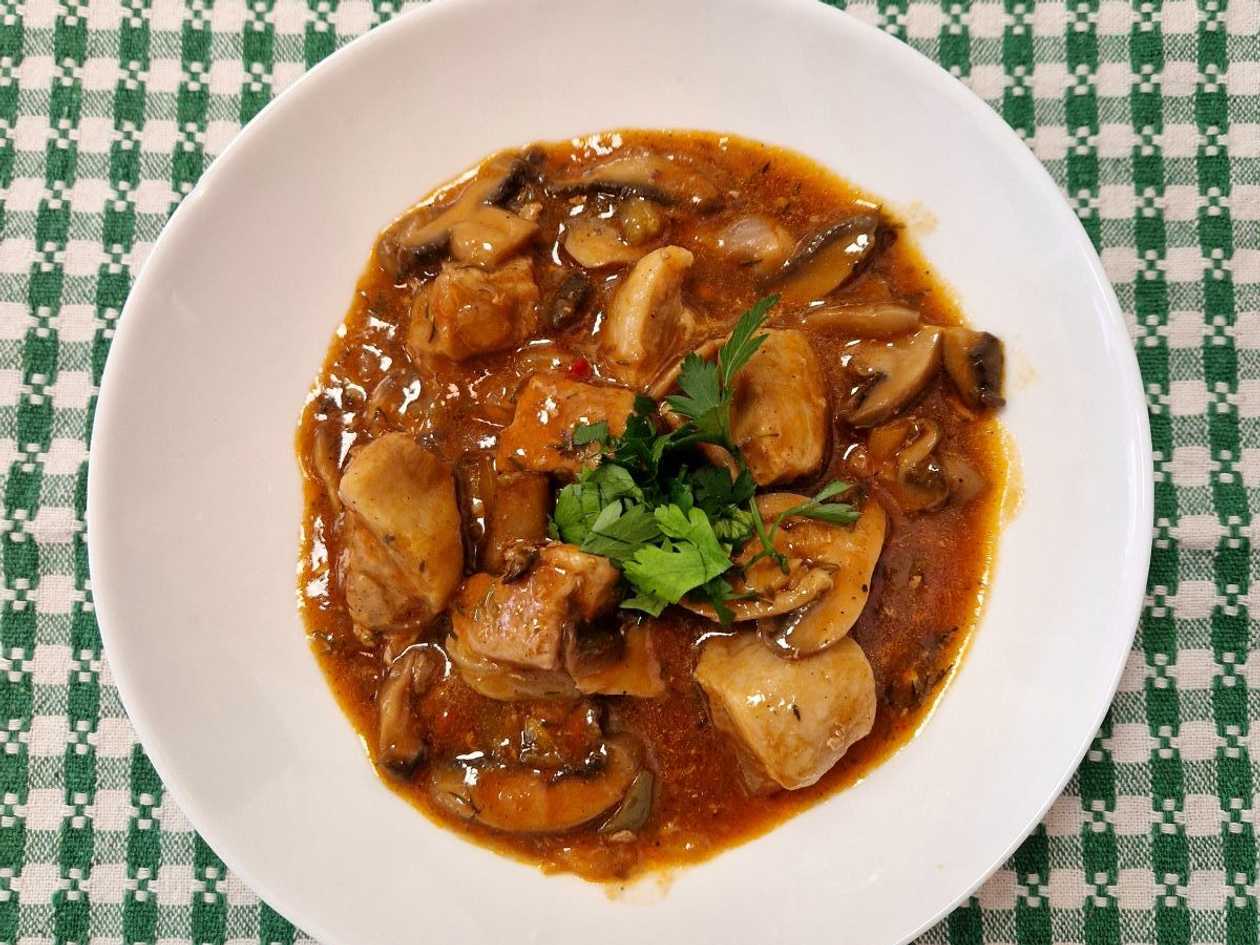 Spicy pork pan