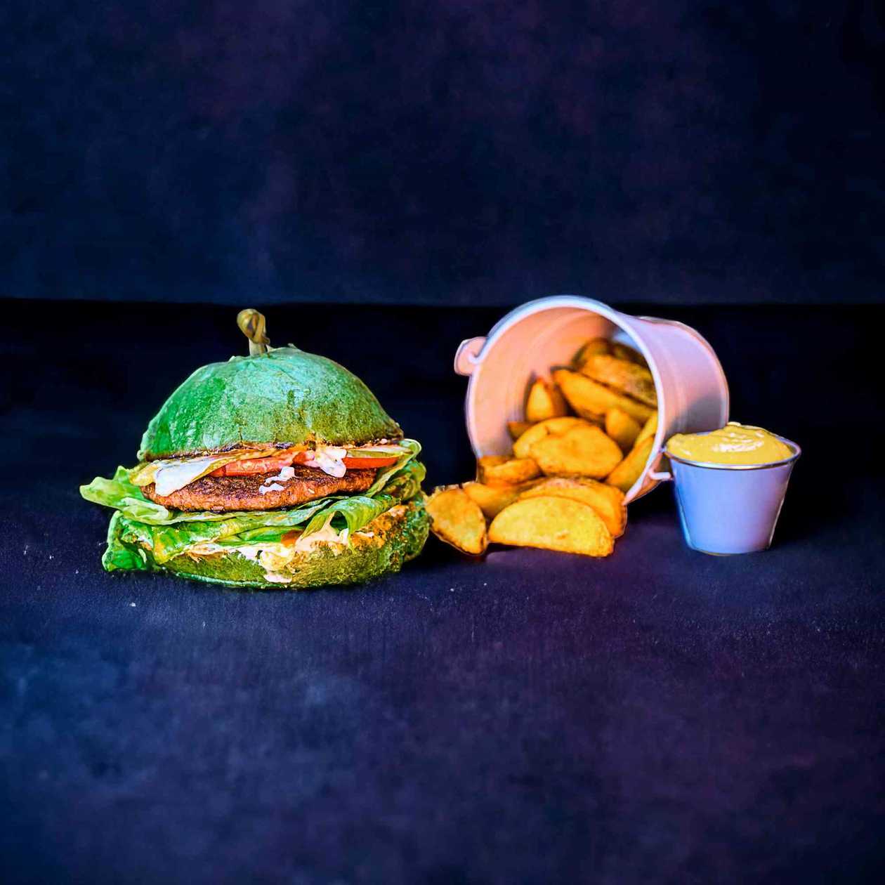 Combo: BEYOND® GREEN BURGER®