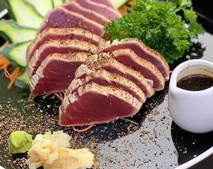 Tuna Sashimi (6 pcs)