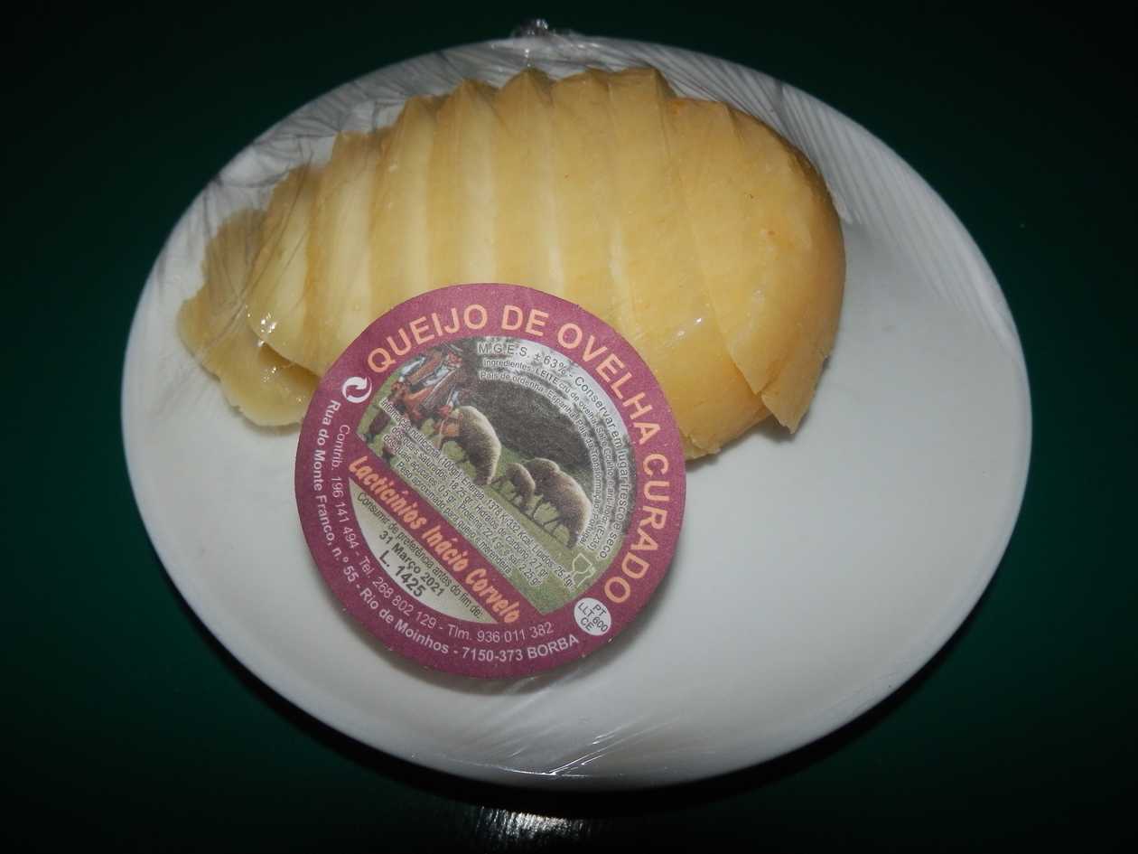 Medium Aged Sheep Cheese