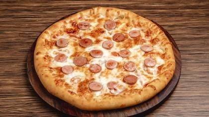 Sosisli Pizza