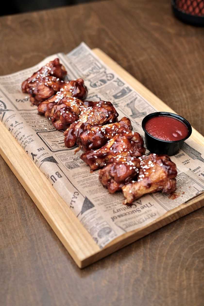 Honey BBQ chicken wings