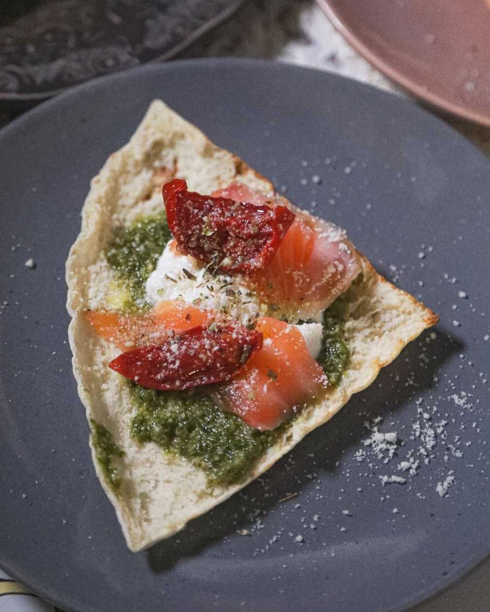 Bruschetta Salmone (2 uni.)