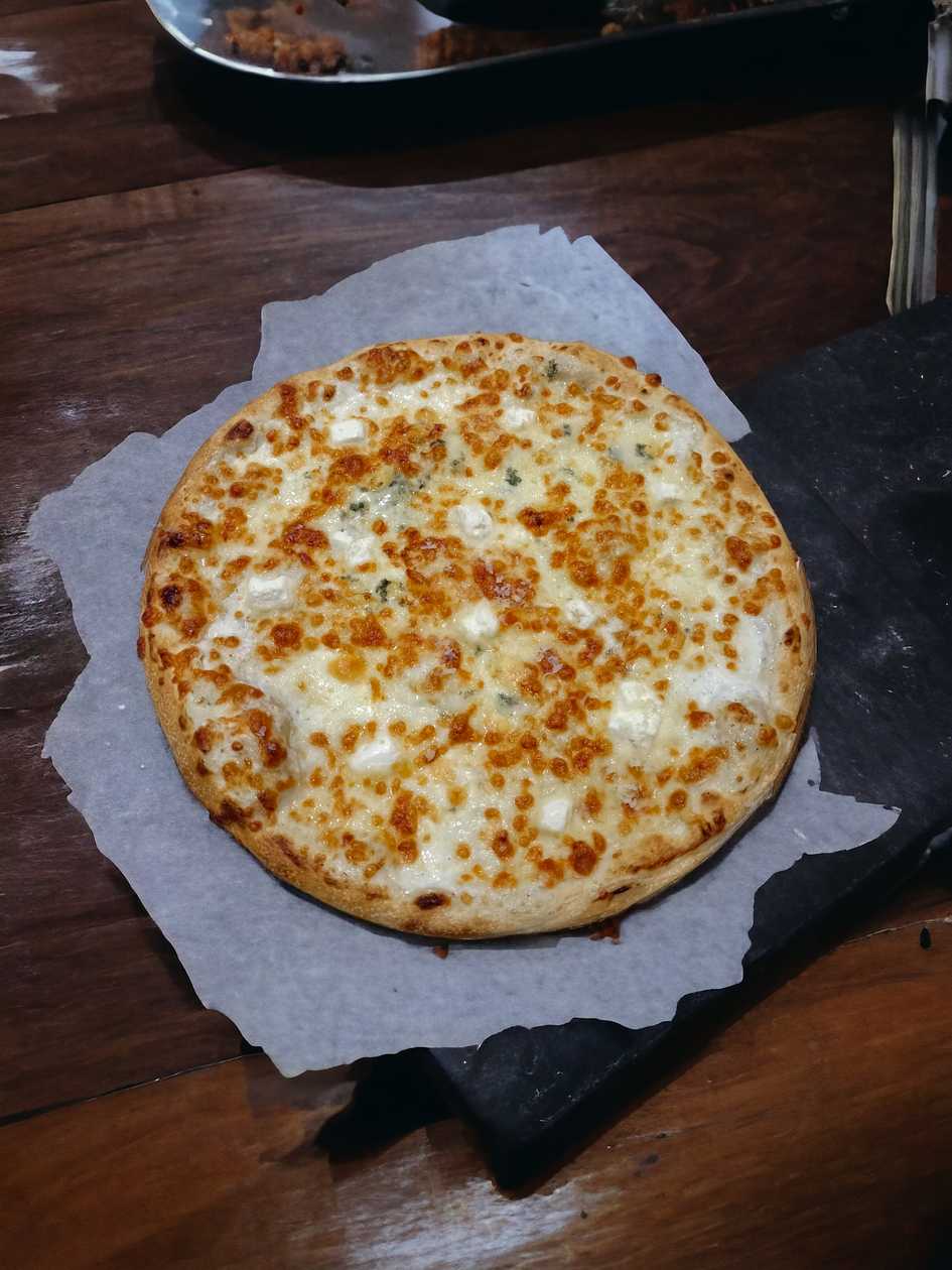 Four Cheese Pizza