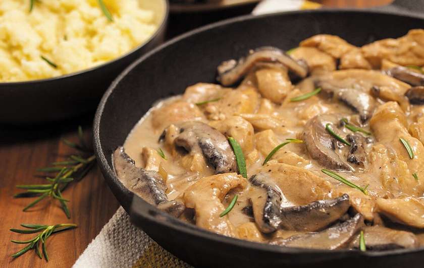 Calf in Creamy Mushroom Sauce
