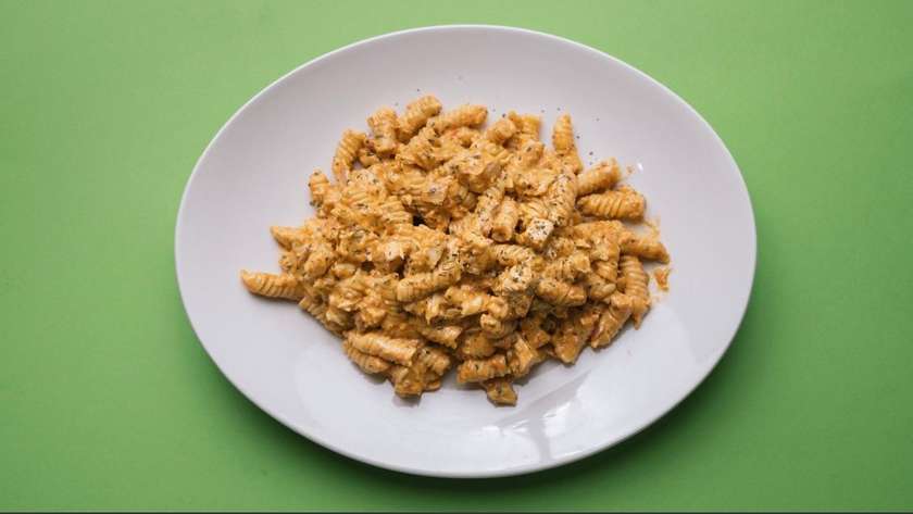 Fusilli Chicken & Red Pesto and cream