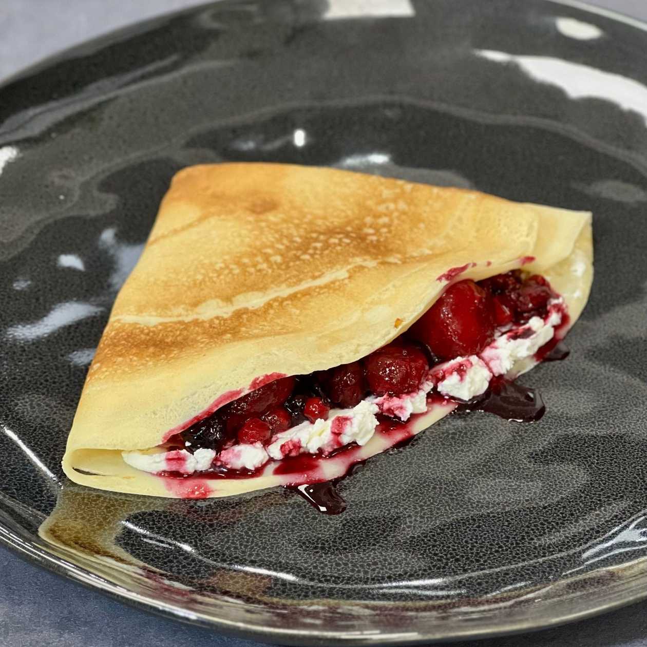 Crêpe Fruta Mascarpone