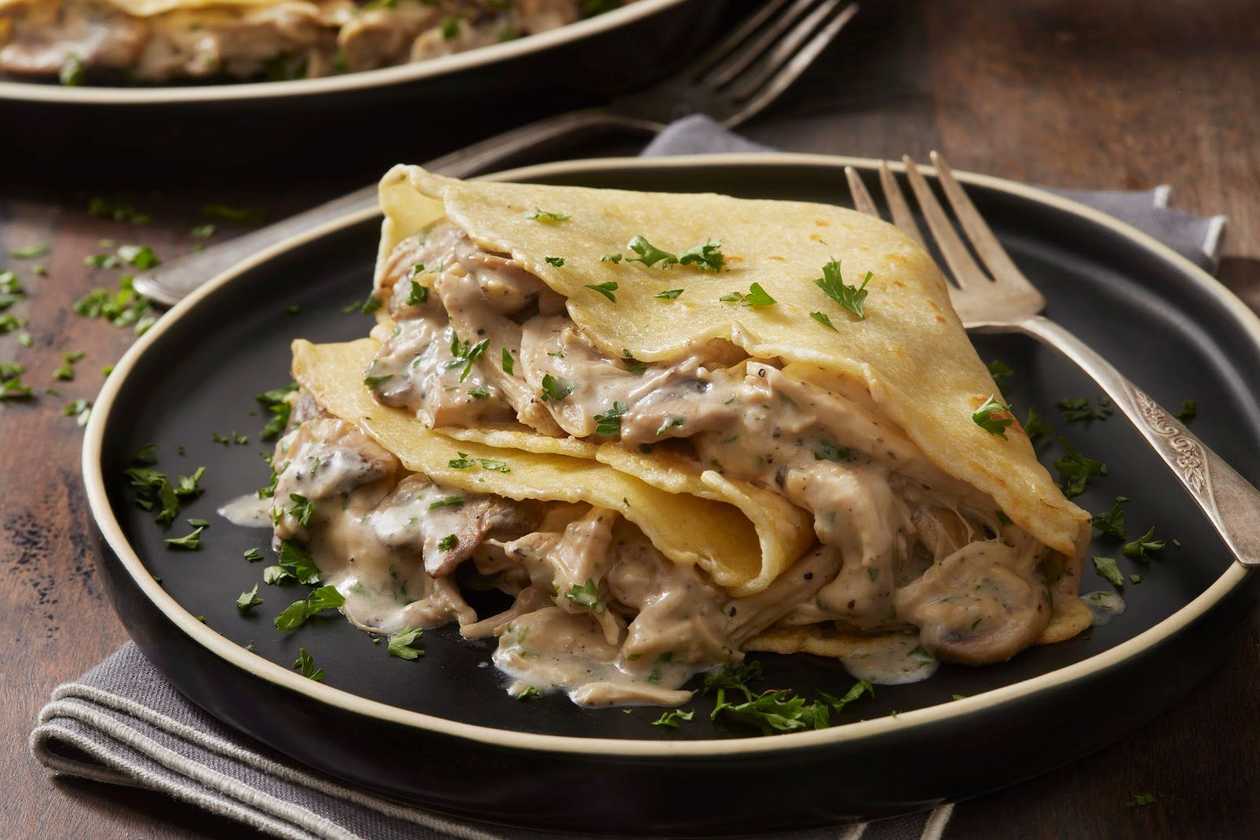 Crespelle Arrotolate alla Toscana
