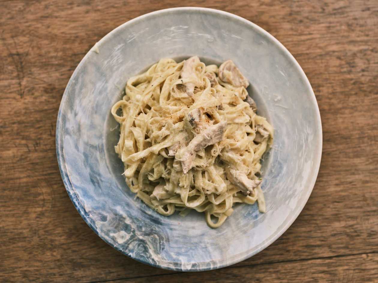 Fettuccine con Salsiccia and Funghi