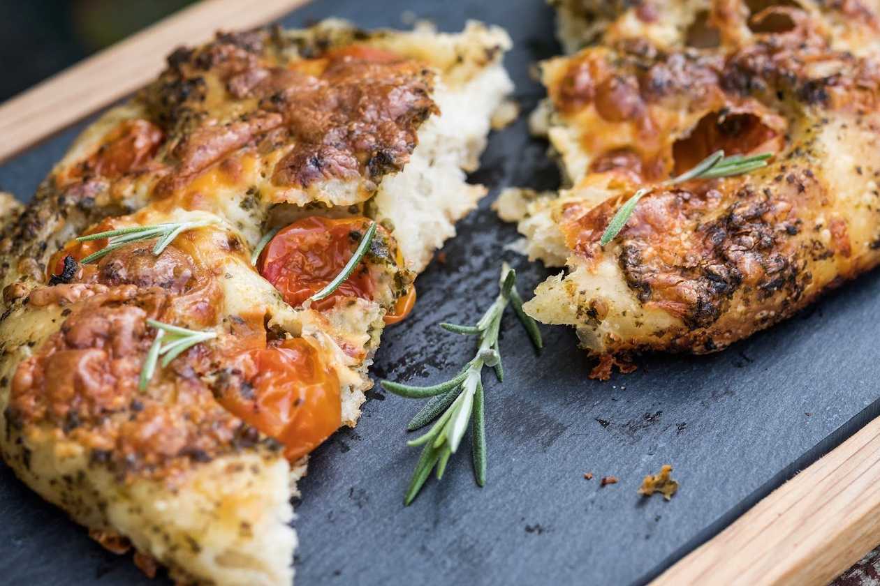 Focaccia con Parma