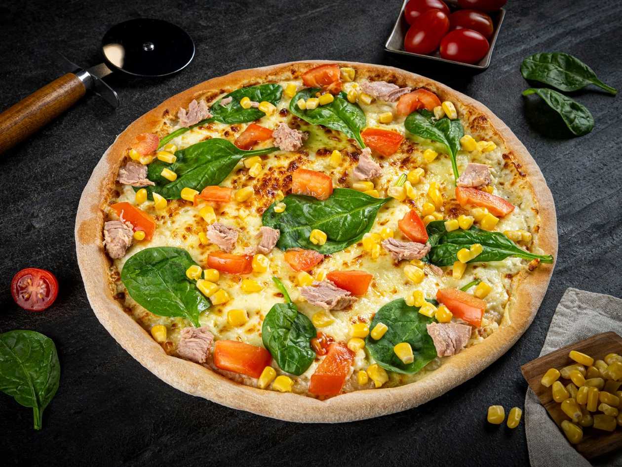 Pizza Tuna Feast