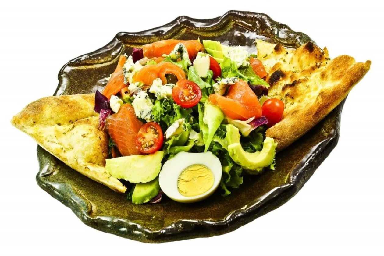 Smoked salmon salad