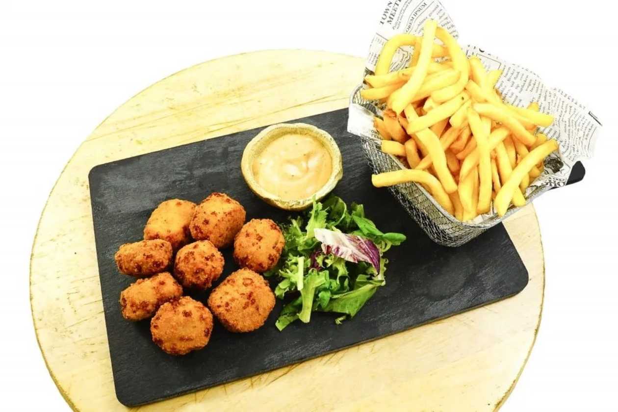 Chicken nuggets meal