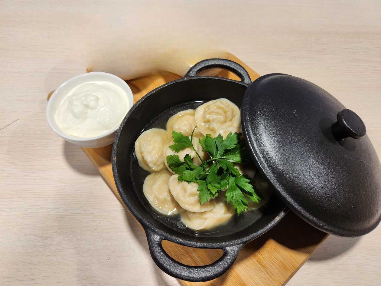 OKOK handmade dumplings with pork and beef