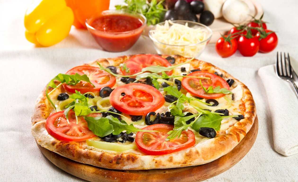 Vegetarian pizza 40 cm