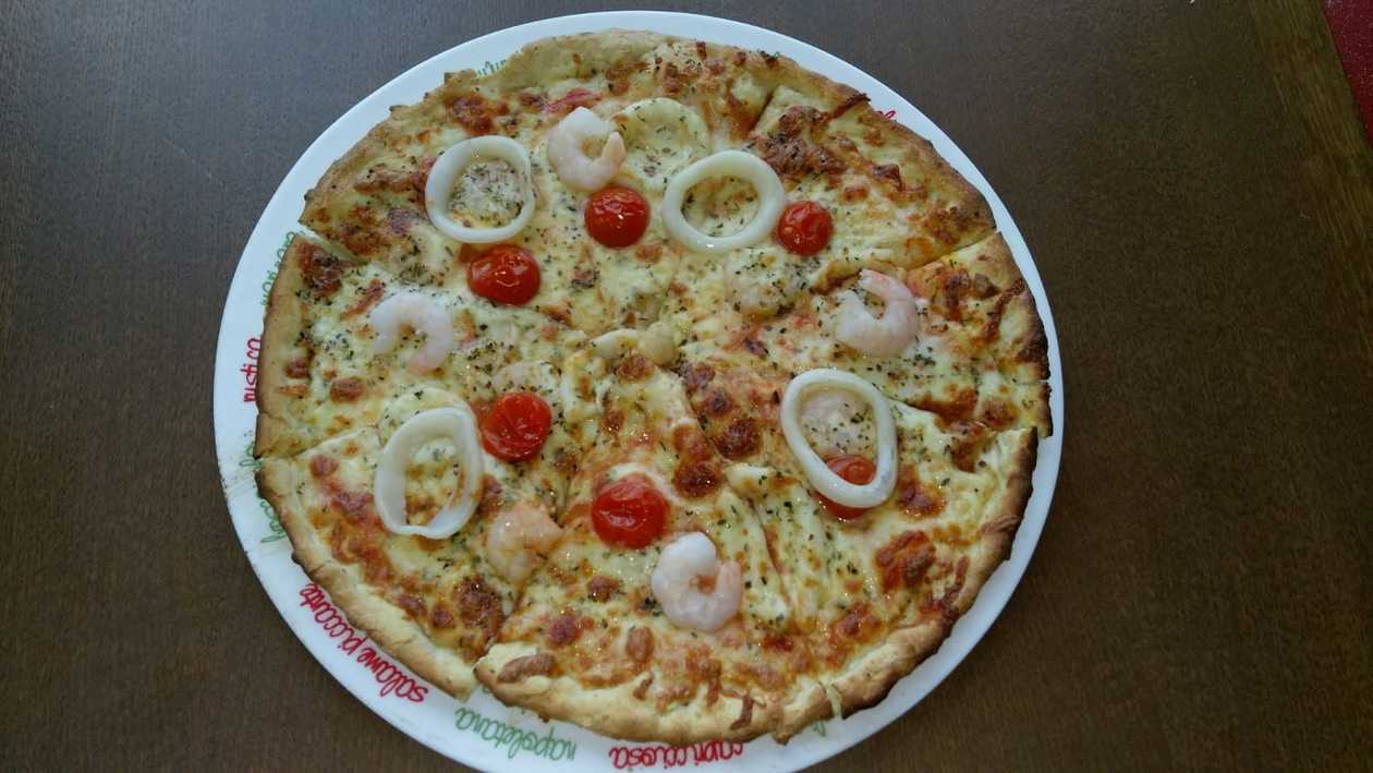 Seafood pizza 40cm
