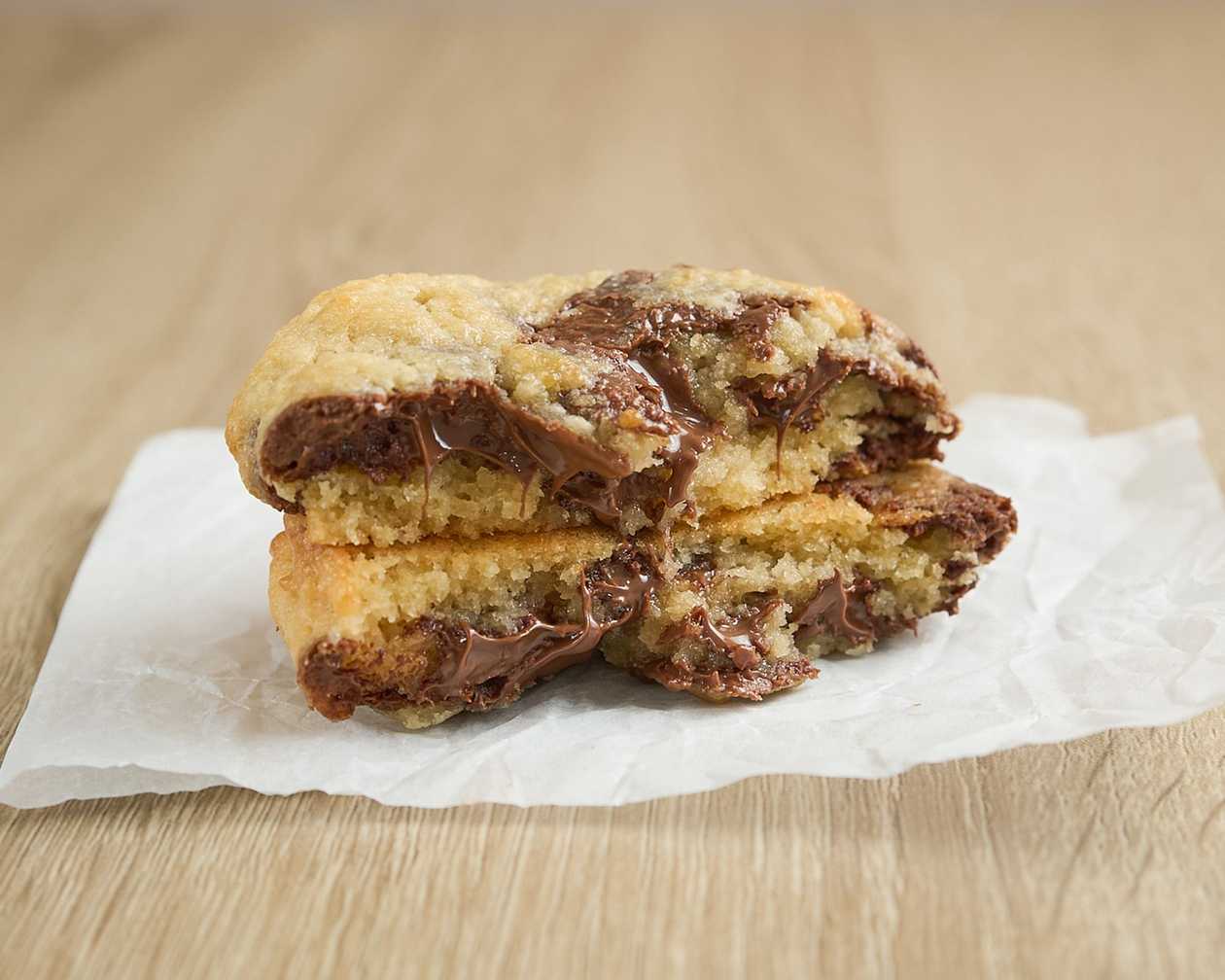 Chocolate Chip Cookie