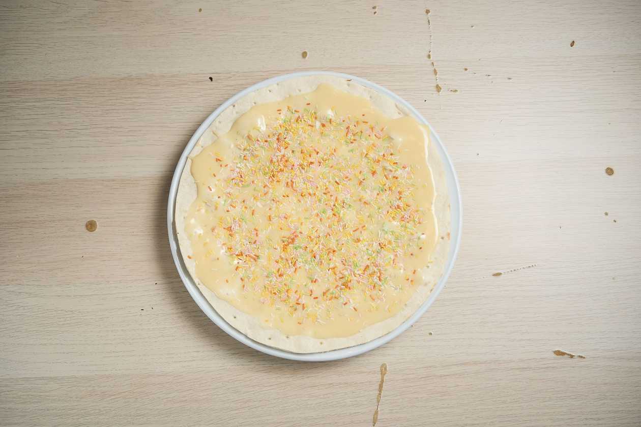 White Brigadeiro Pizza
