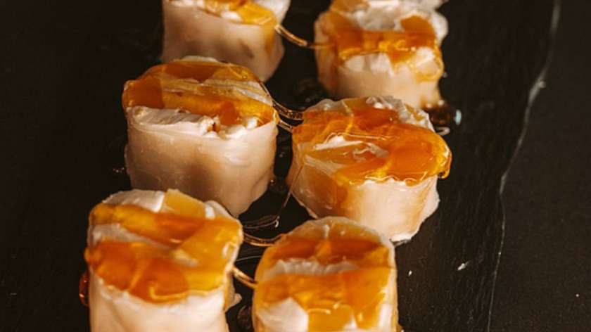 Tanoshimi mango