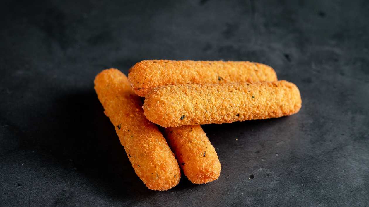 Mozzarella Sticks, 4 pieces