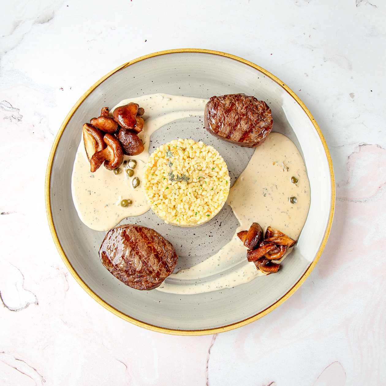 Filet mignon with sage sauce