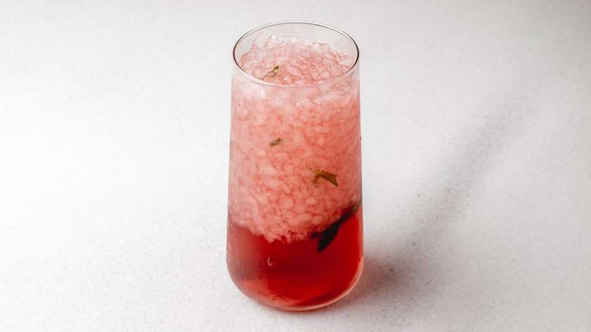 Çiyələkli Limonad