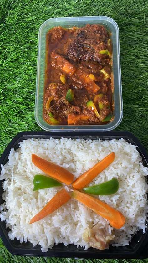 Plain Rice With Chicken stew