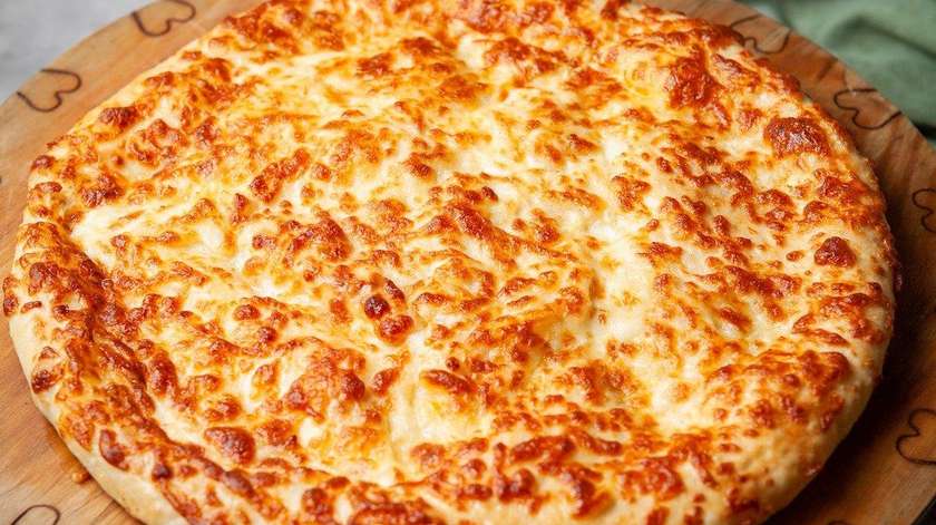 Megruli Khachapuri