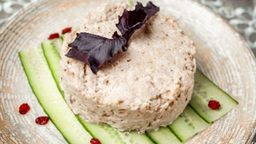 Georgian Chicken Salad