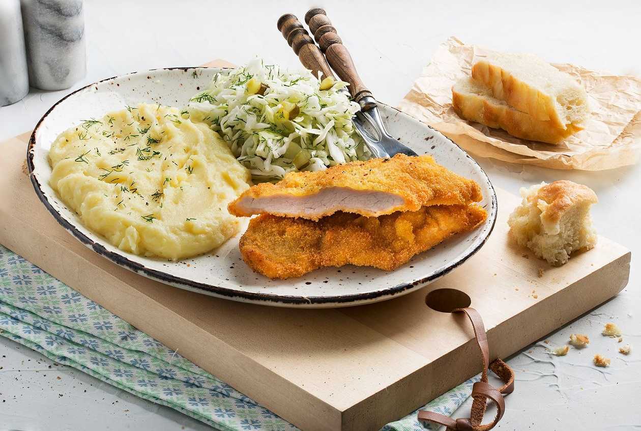 Chicken schnitzel meal