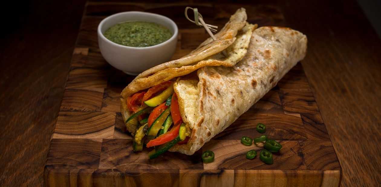 Paratha kathi roll
