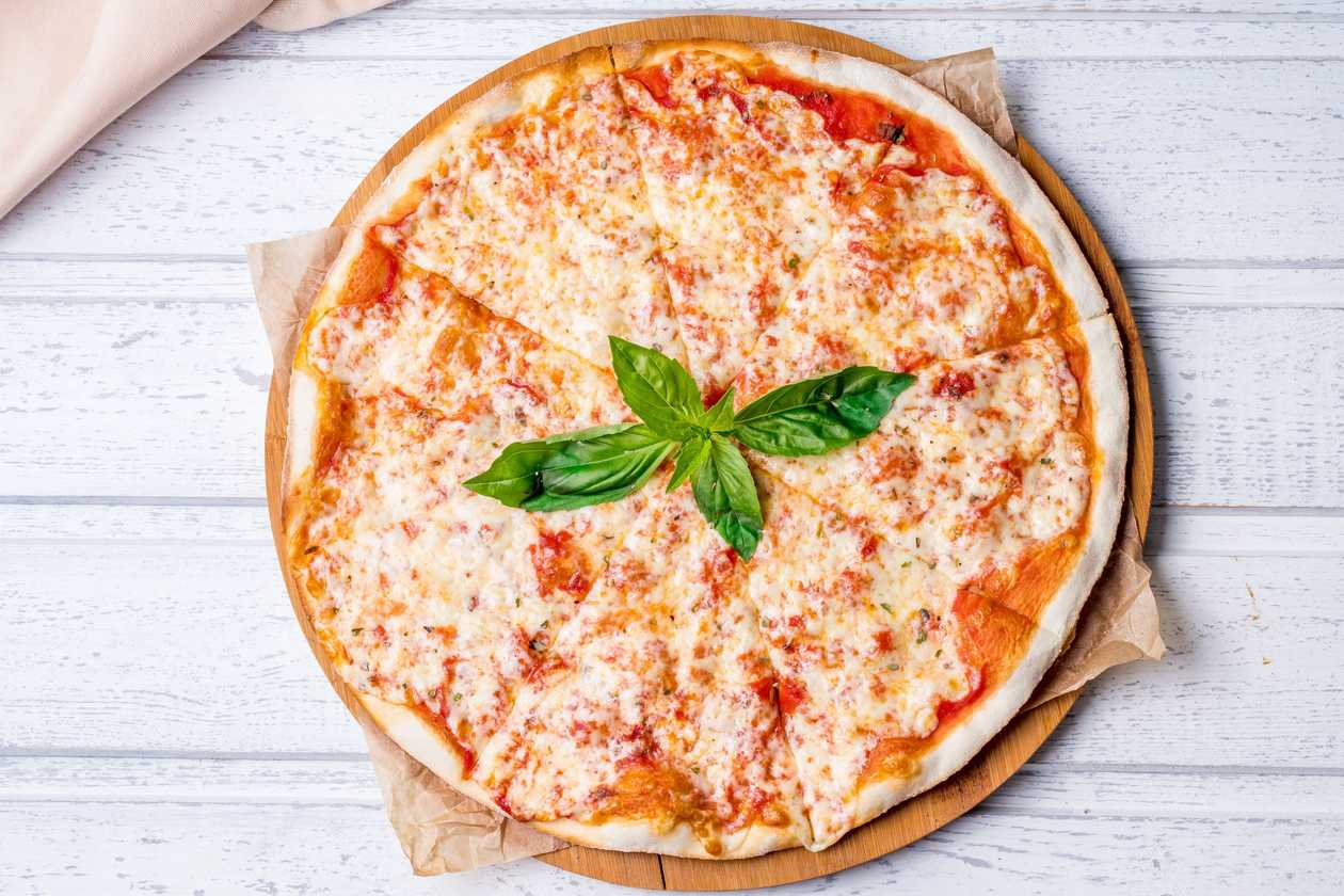 Margherita pizza