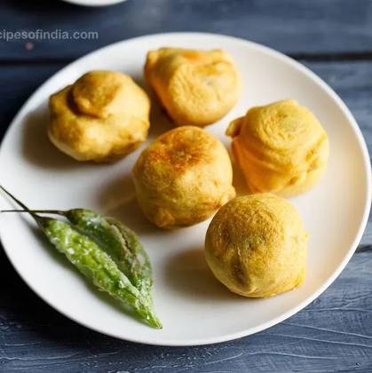 Potato vada