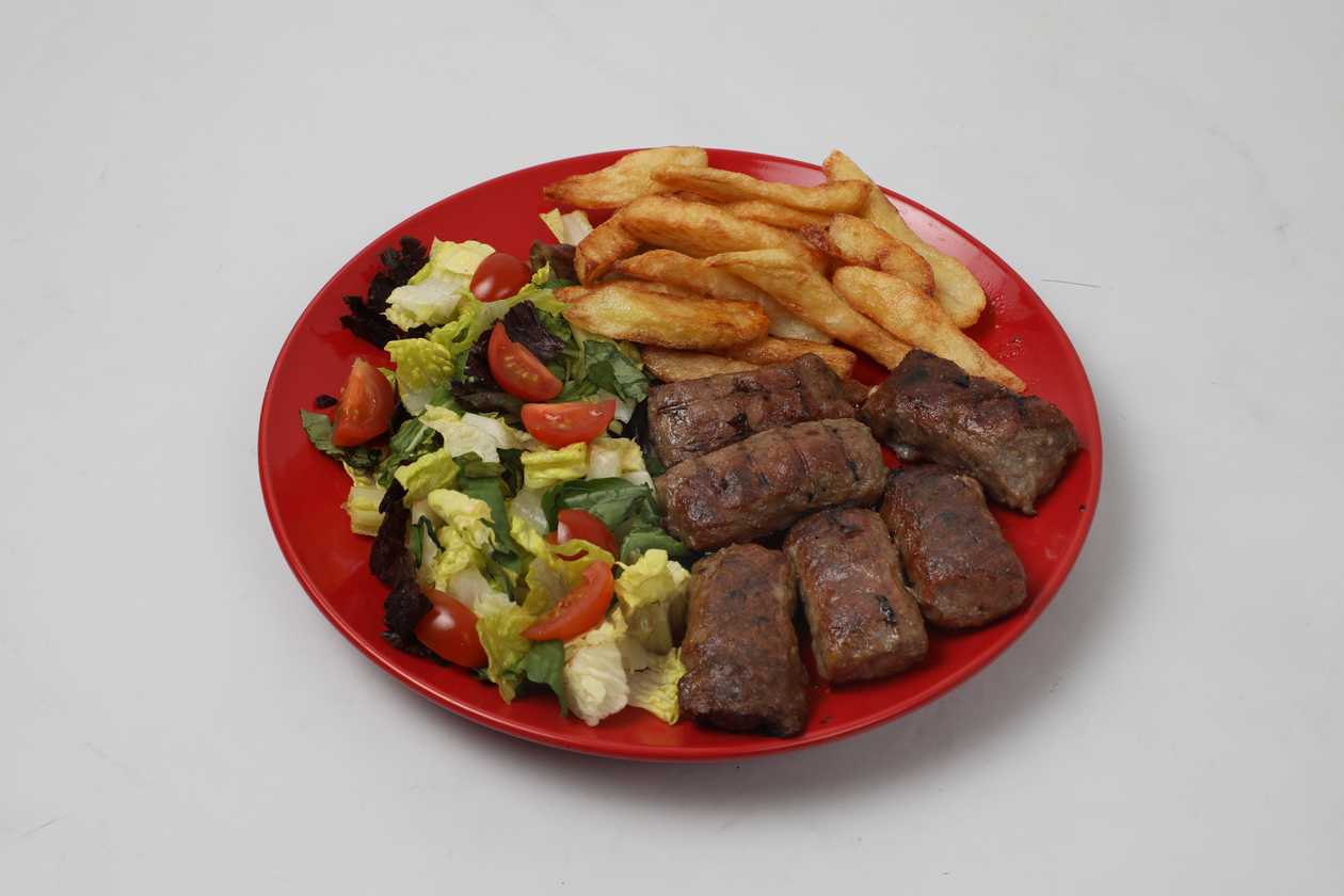 Grilled Minced Meat Rolls